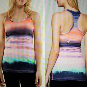 NWT Lululemon Beachscape Tank Size 4 RARE!!